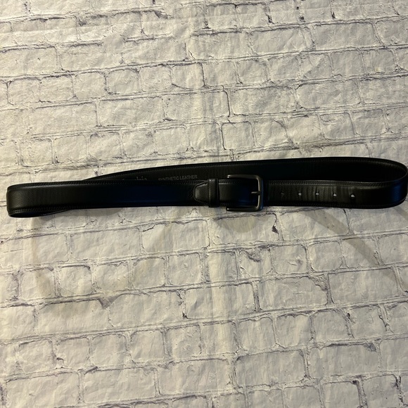 COLUMBIA SPORTSWEAR COMPANY MENS VEGAN LEATHER BLACK CHUNKY BELT SIZE XL (42-44) - Picture 8 of 10